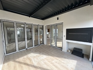 4 Bedroom Property for Sale in Stellenbosch Farms Western Cape